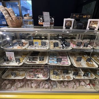 Milo & Mav - Treats! - Coffee & Tea Near Me - Washington, DC, District of Columbia Milo & Mav - Treats! - Coffee & Tea Near Me - Washington, DC, District of Columbia