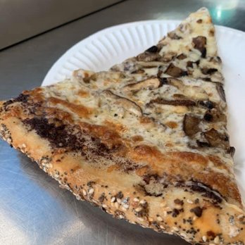 Lilguy - Mushroom - Pizza Near Me - Venice, California Lilguy - Mushroom - Pizza Near Me - Venice, California