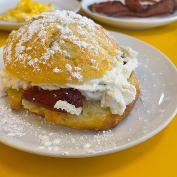 Seasons By 10/Fold - Strawberry Shortcake - Breakfast & Brunch Near Me - Myrtle Beach, South Carolina Seasons By 10/Fold - Strawberry Shortcake - Breakfast & Brunch Near Me - Myrtle Beach, South Carolina