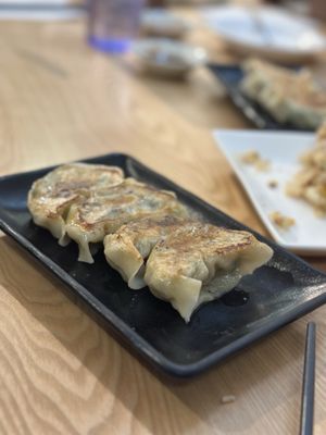 Rai Rai Ramen by null