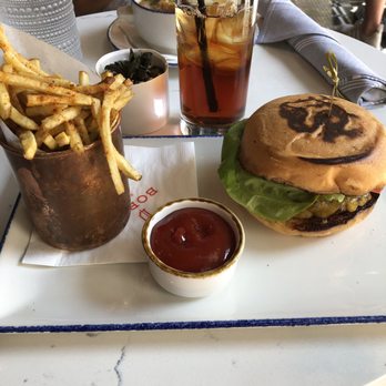 Cafe At Bobby - Burger - Cafes Near Me - Nashville, Tennessee