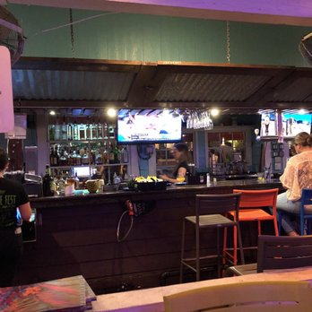 Bahama Breeze - Bars Near Me - Miami, Florida Bahama Breeze - Bars Near Me - Miami, Florida