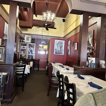 Fiore Restaurant - Italian Near Me - Concord, California