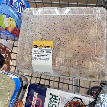 Giant - a shopping cart full of food items - Bakeries Near Me - Laurel, Maryland Giant - a shopping cart full of food items - Bakeries Near Me - Laurel, Maryland