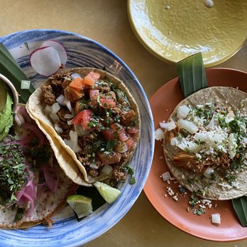 Diego's Cantina - Costra de Pollo, Diego's Carnitas, Chorizo tacos - Cocktail Bars Near Me - St. Louis, Missouri
