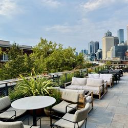 Firn - Rooftop seating