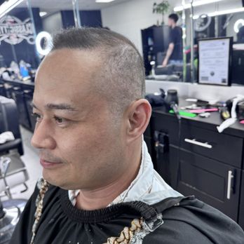 Classic Styles Barbershop - Barbers Near Me - Tustin , California