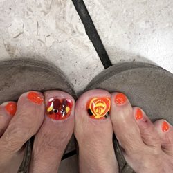 Q-Nails - Ready for Halloween!   Hannah was wonderful  thank you
