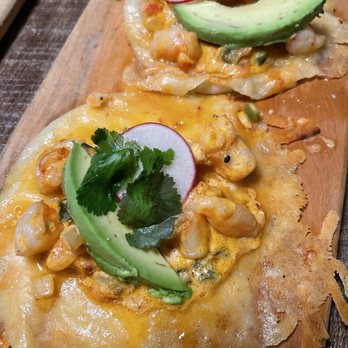 Dos Santos - GOVERNORS SHRIMP - Mexican Near Me - Nashville, Tennessee