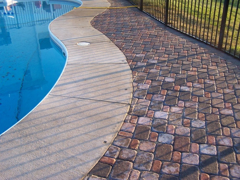 CHIP’S LAWN SERVICE & LANDSCAPING DESIGNS Updated October 2024