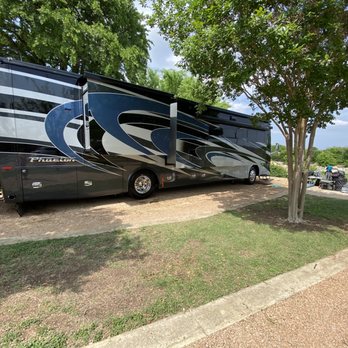 Bobby's Custom Detailing - Our Motorcoach after Bobby and his crew finished the wash and wax - Pressure Washers Near Me