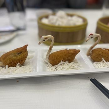 Sum Yee Kae - Saw - Dim Sum Near Me - Bellevue, Washington