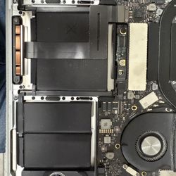 Microfix - We replace MacBook screen, battery, charging port, fan, keyboard and touchpad.