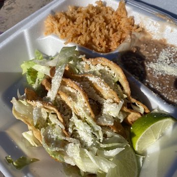 El Trigo - Carnita Tacos - Mexican Near Me - Riverside, California El Trigo - Carnita Tacos - Mexican Near Me - Riverside, California