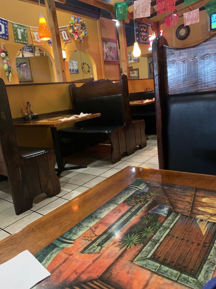 El Mesquite Mexican Grill