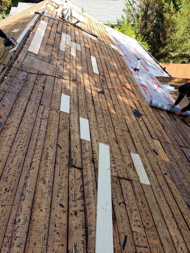 Slide of WCCG Roofing