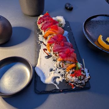 Manalo Lounge - New American Near Me - Kapolei, Hawaii