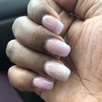 Victoria's Nails and Spa - Nail Salons Near Me - Des Moines, Iowa