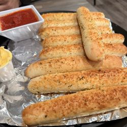 Maria's Pizza - Garlic Bread with Cheese