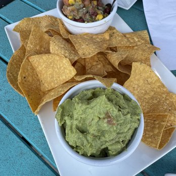 Marker 99 Restaurant & Lounge - New American Near Me - Melbourne, Florida