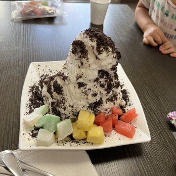 Frostcity - Oreo bingsa - Desserts Near Me - Honolulu, Hawaii