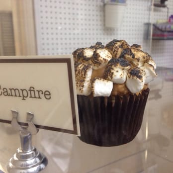 Dreamy Creations - Campfire cupcake - Desserts Near Me