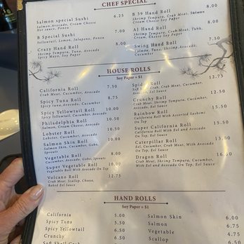 Malulu Sushi - Sushi Bars Near Me - San Clemente, California