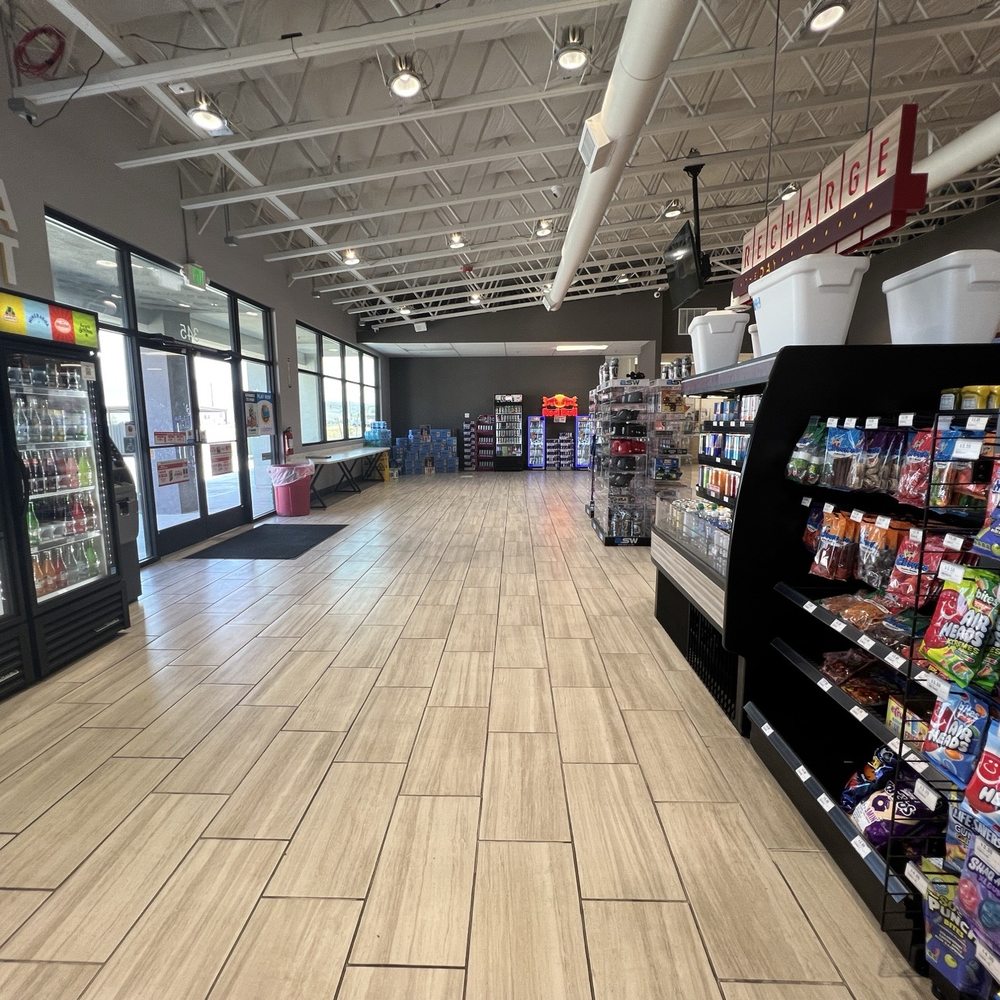Chervon - 4/28/25 FYI. Interior. - Gas Stations Near Me - Greenfield, California