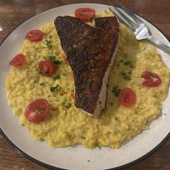 Forgotten Tonic - Swordfish was amazing! - Wine Bars Near Me - Saint Augustine, Florida
