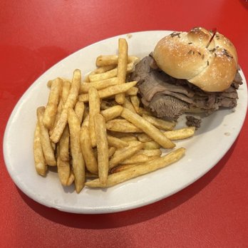 Spinner's Good Time Diner - Beef on Weck - Diners Near Me - Chardon, Ohio Spinner's Good Time Diner - Beef on Weck - Diners Near Me - Chardon, Ohio
