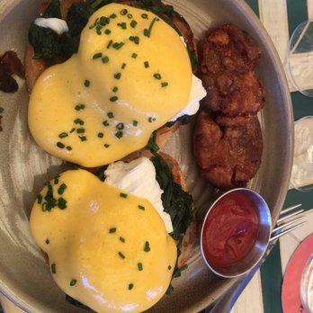 The Bungalow Kitchen - Eggs Benedict - New American Near Me - Tiburon, California The Bungalow Kitchen - Eggs Benedict - New American Near Me - Tiburon, California