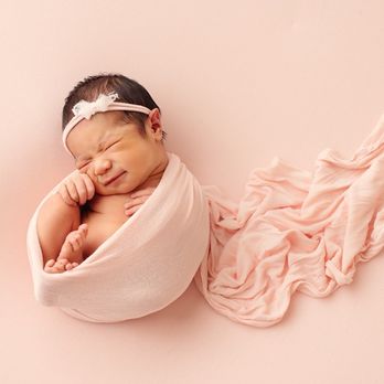 High Tea Photography - My daughter - 5 days old - Session Photography Near Me
