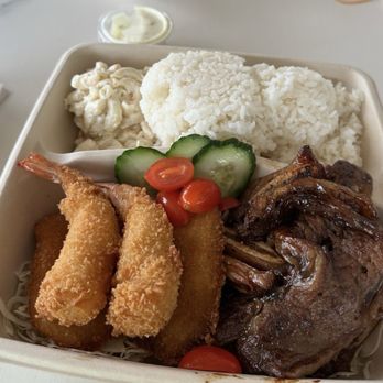 Maui Lobster King - Seafood combo with kaibi - Seafood Near Me - Kihei, Hawaii Maui Lobster King - Seafood combo with kaibi - Seafood Near Me - Kihei, Hawaii