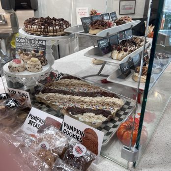 Cinnaholic - Display of cookies and cinnamon rolls - Bakeries Near Me - Spring, Texas