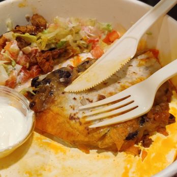 District Taco - No pineapple when it said the pork came with pineapple... - Mexican Near Me - Washington, DC, District of Columbia