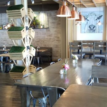 Farm Table - Breakfast & Brunch Near Me - Van Nuys, California