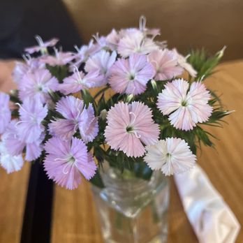 Chimborazo - Fresh flowers. - Latin American Near Me - Saint Paul, Minnesota