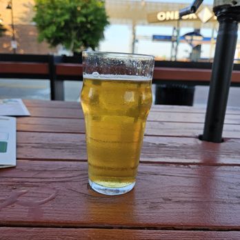 Elgin Park - Wheat beer - Sports Bars Near Me - Tulsa, Oklahoma