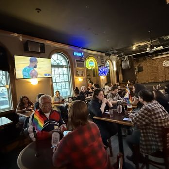 Just Jake's - Table area - Bars Near Me - Montclair, New Jersey