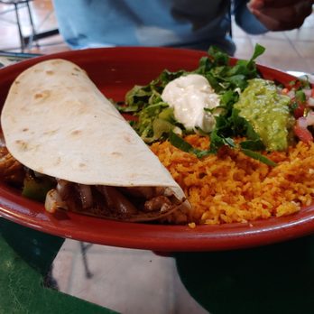 Las Margarita's Mexican Restaurant - Fajita quesadilla - Mexican Near Me - Gainesville, Florida Las Margarita's Mexican Restaurant - Fajita quesadilla - Mexican Near Me - Gainesville, Florida