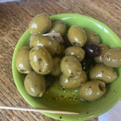 Nando's - Olives