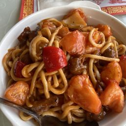101. Tomato and Beef Chow Mein 101. Tomato and Beef Chow Mein