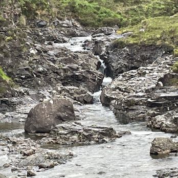 Fairy pools - Beautiful trail, next to trail - Landmarks & Historical Buildings Near Me