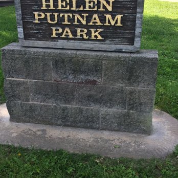 Helen Putnam Park - Parks Near Me - Cotati, California Helen Putnam Park - Parks Near Me - Cotati, California