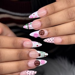 2EM Nail Place