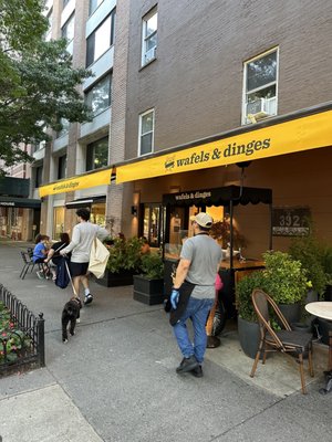 Wafels & Dinges by null