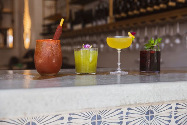 Crudo Ceviche & Oyster Bar by null