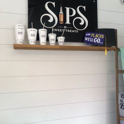 Sips N Sweet Treats