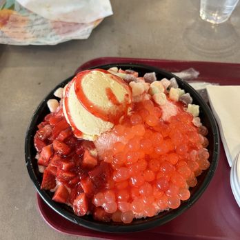 Dessert Cafe 365 - Bingsoo Bowl- Choice of Strawberry, Mango, Red Bean and Coffee - Cafes Near Me - Schaumburg, Illinois