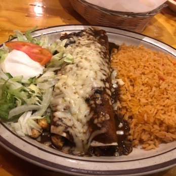 Herradura - Mole burrito - Mexican Near Me - Bloomington, Illinois